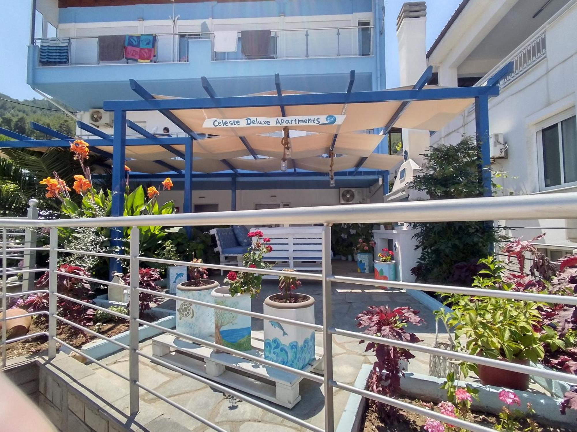 Celeste Deluxe Apartments สกาลา โปเตมิอัส ภายนอก รูปภาพ