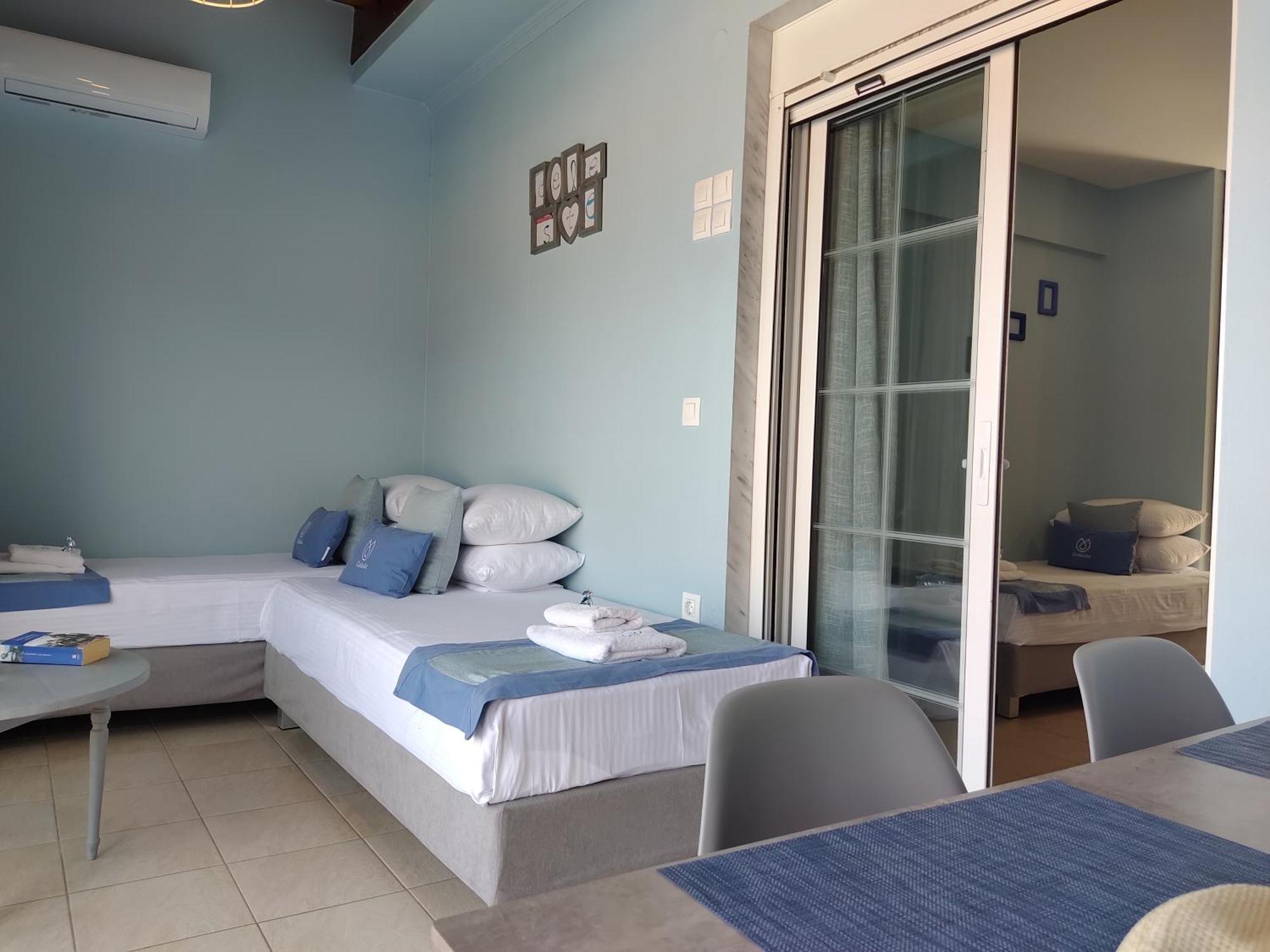 Celeste Deluxe Apartments สกาลา โปเตมิอัส ภายนอก รูปภาพ