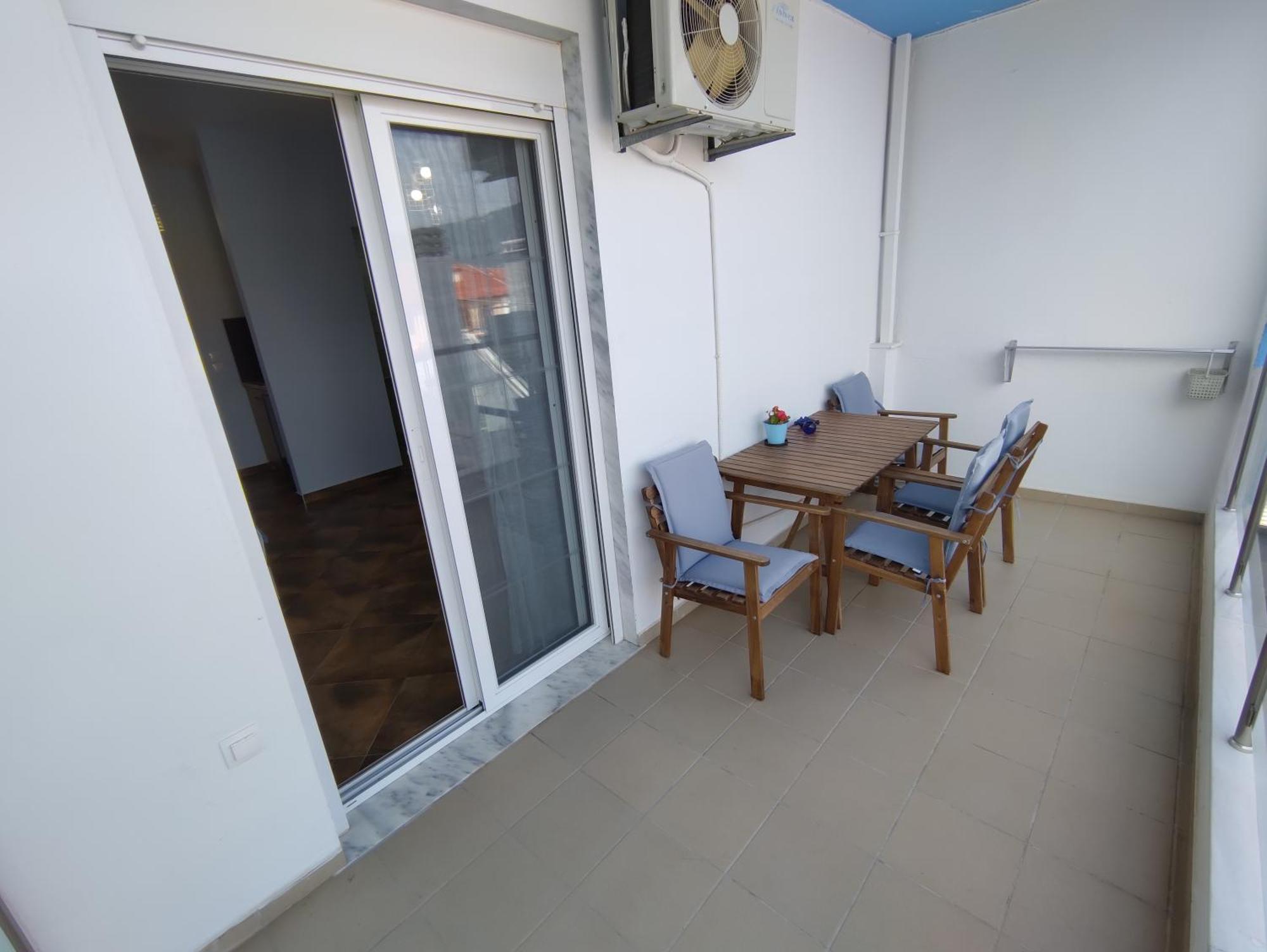Celeste Deluxe Apartments สกาลา โปเตมิอัส ห้อง รูปภาพ